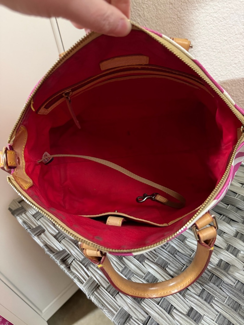 Dooney & Bourke Pink & White Geena Chevron Top Handle Satchel - Tan Leather Trim - Picture 2 of 16